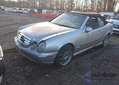 2001 Mercedes-Benz Clk 430 z USA, uszkodzony, nr VIN WDBLK70GX1T056085